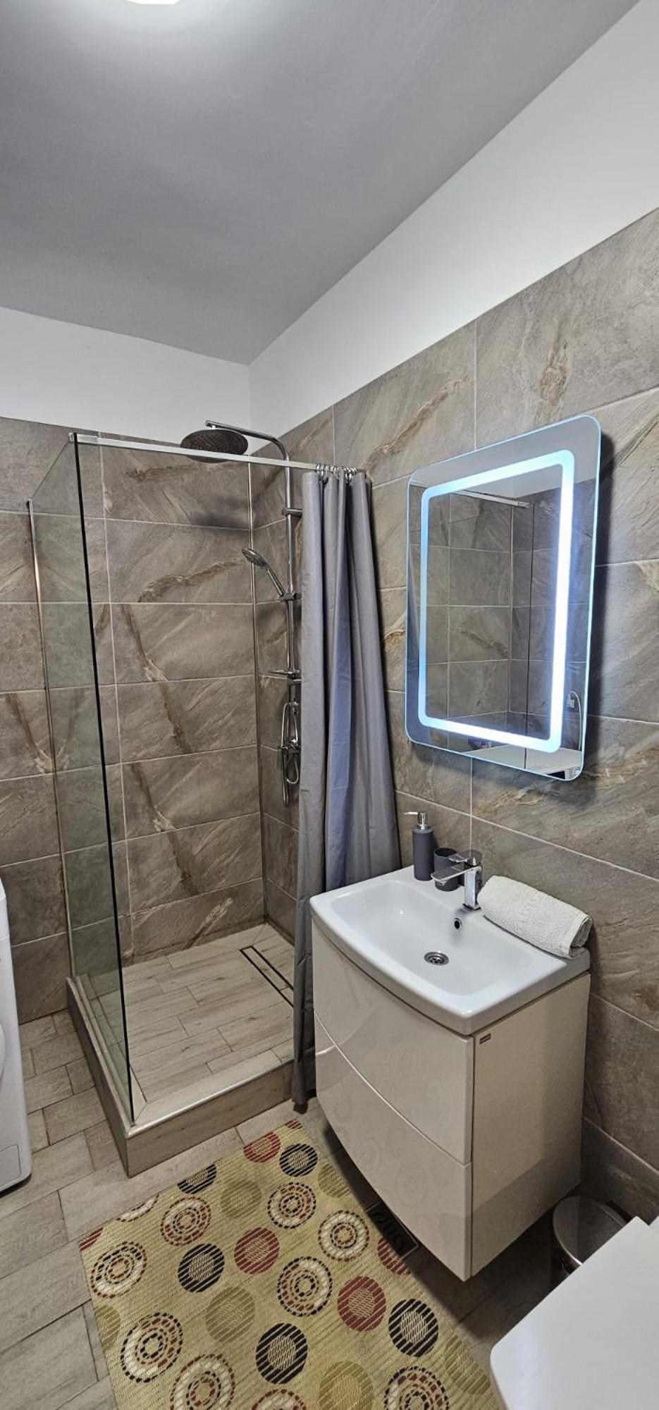 Luxury Suite Alezzi Beach Apartment Piscina Incalzita Sauna Jacuzzi Parking Năvodari Zewnętrze zdjęcie